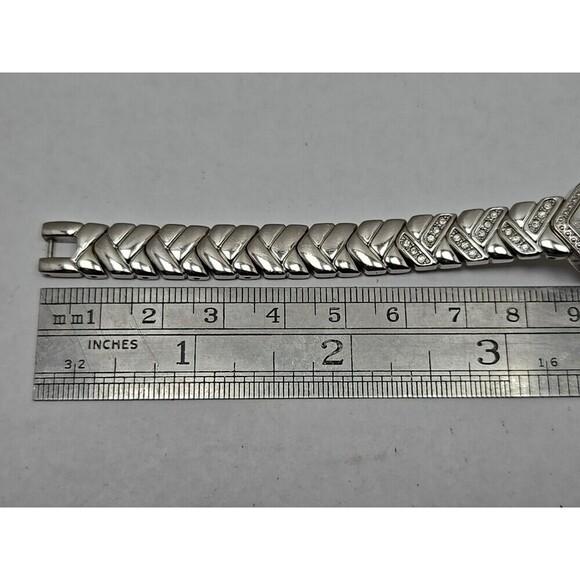 Pulsar 1N00 X204 Ladies Hexagon Crystal Accent MOP Dial Quartz Watch New Battery - Picture 8 of 11